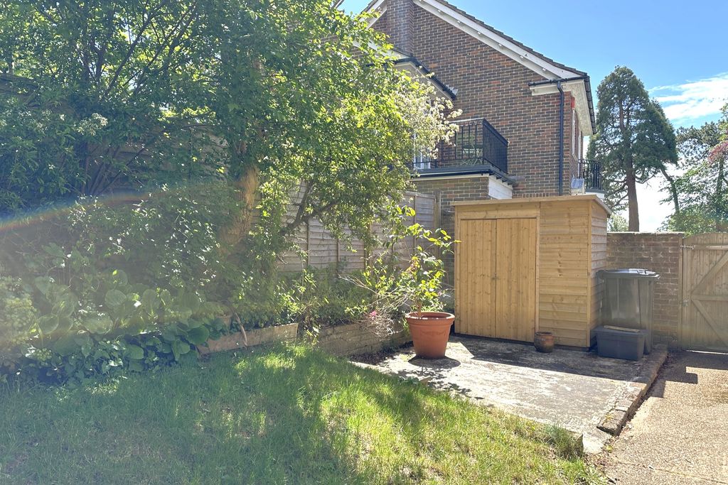 Whittingehame Gardens